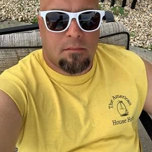 Meet your Posher, Mike